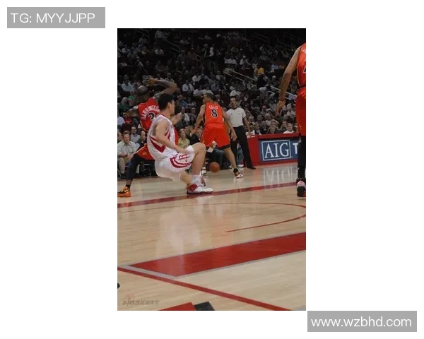 火箭队与勇士队精彩对决全场回放精彩瞬间尽在其中 火箭队与勇士队精彩对决全场回放精彩瞬间尽在其中